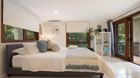 MacMasters Studio Retreat - Australian Directory 1