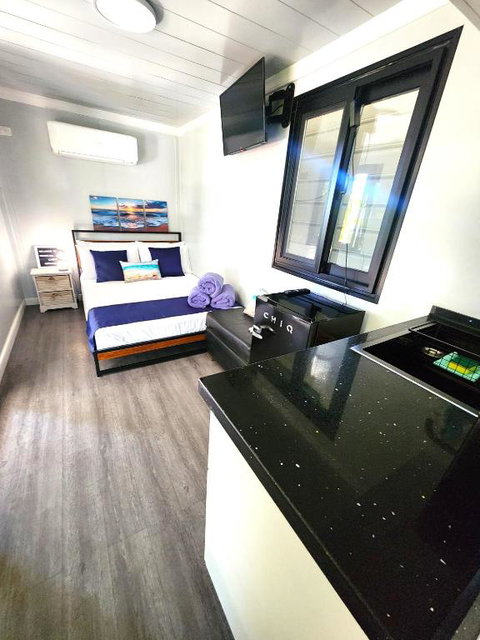 MAGNETIC CABIN Entire Studio On Magnetic Island - Australian Directory 2