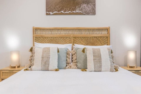 Malo - Beachside Escape In Agnes Water - Australian Directory 0