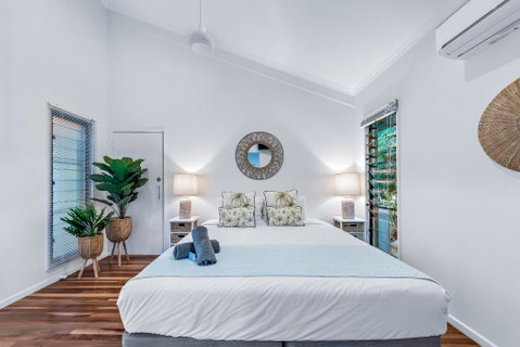 MANDALAY ESCAPE, SECLUSION & SERENITY WITH A POOL - Australian Directory 3