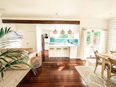 Mango Villa - Australian Directory 0