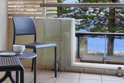 MAN54 -Manly Magic Waterfront Retreat With Gym & Sauna - Australian Directory 0