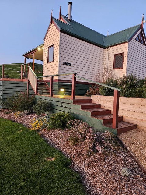 Maple Ridge Cottages - Australian Directory 2