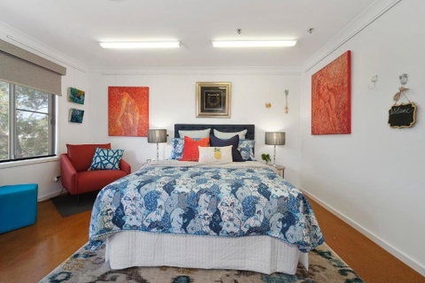 Marche Home Stay, Immaculate Presentation, Private & Relaxing - Australian Directory 0