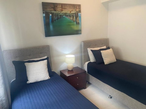 Marina Views On Melton 107-3 Melton Terrace, Townsville - Australian Directory 3