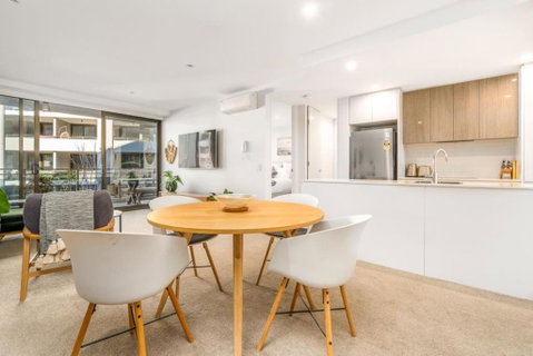 Modish Apartment Near Parliamentary Triangle - Australian Directory 3