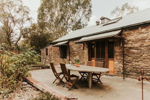 Mintaro Cottage - Australian Directory 3
