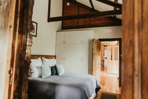 Mintaro Cottage - Australian Directory 1