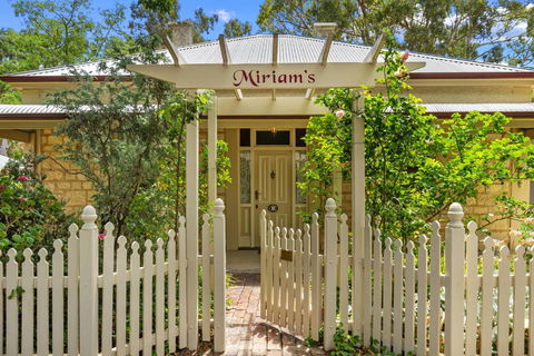 Miriams Cottage - Australian Directory 0