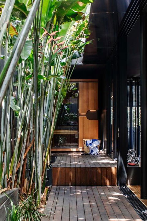 Modern 3BR Retreat With Sauna - The Loft - Australian Directory 2