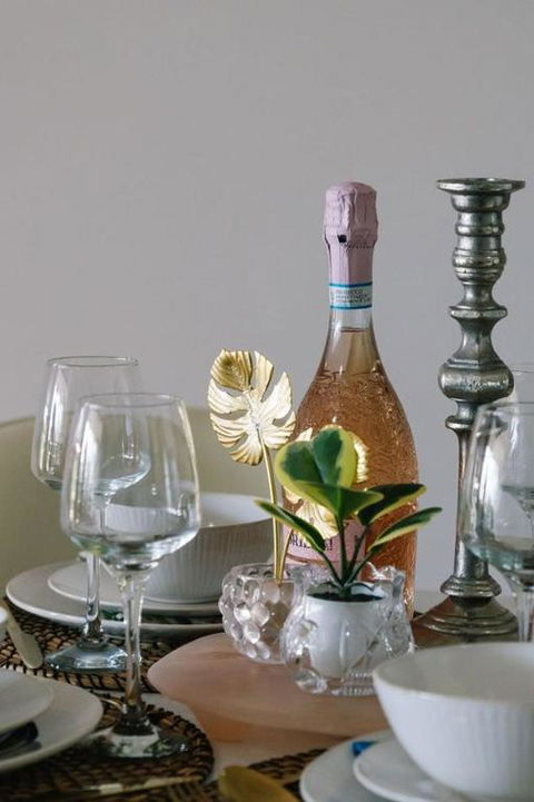 Modern Apartment In The Heart Of Norman Park - Australian Directory 1