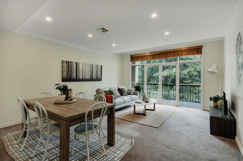 Modern Apartment In The Heart Of Canberra - Australian Directory 0