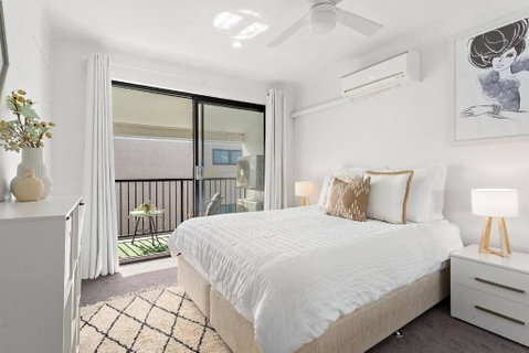Modern Courtyard Oasis For Easy Beachside Living - Australian Directory 3
