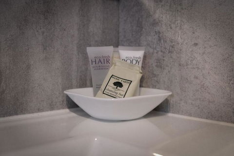 Mount Rumney Escapes Seaview House 1 - Possum House - Australian Directory 2