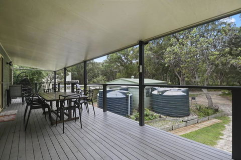 Moreton Island Retreat - Australian Directory 1