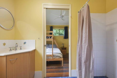Moreton Island Retreat - Australian Directory 2