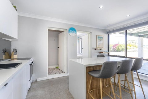 Nautical Nook - EXECUTIVE ESCAPES - Australian Directory 0
