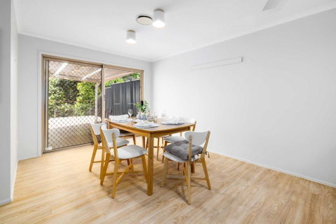 NEW 3BR Serene Creekside Retreat In Helensvale - Australian Directory 3