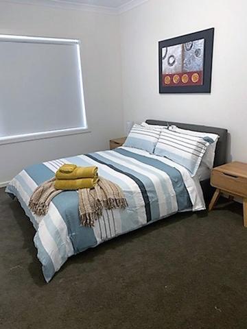 New Modern And Spacious In A Quiet Location Only 12 Min From The City - Australian Directory 3