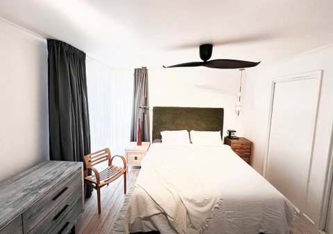 NEW Serene Modern Oasis - Australian Directory 2