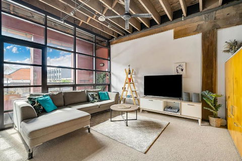 New York Style Apartment In Chippendale NSW - Australian Directory 0