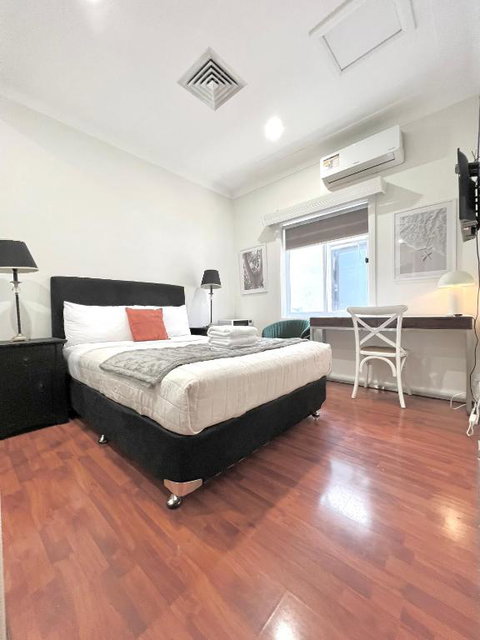 North Ryde Guesthouse - Australian Directory 1
