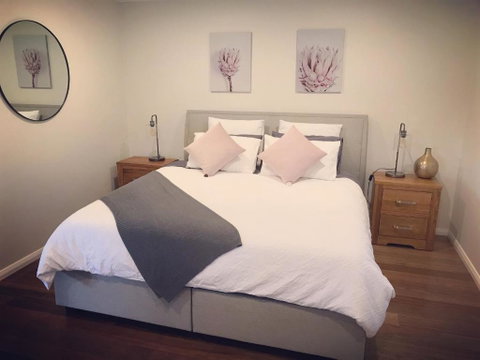 Nug Nug Park Cabin - Australian Directory 2
