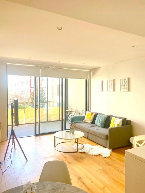 One Bedroom With Roof Top Pool - Australian Directory 0
