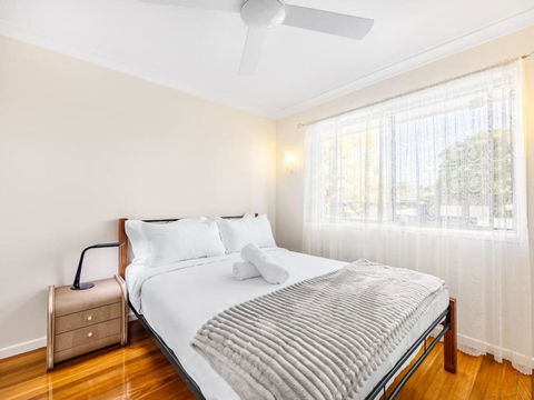 Peaceful 3BR Comfy Unit Sunnybank Near Everything - Australian Directory 0