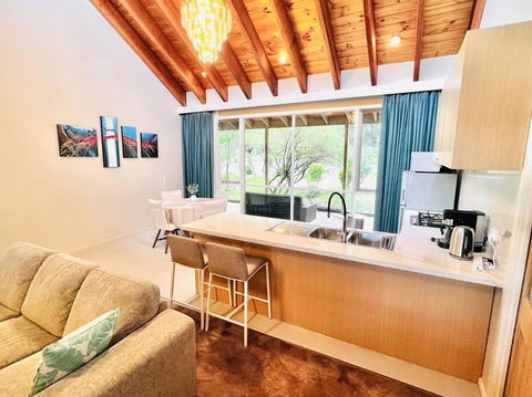 Peaceful Home In Forest - Australian Directory 1