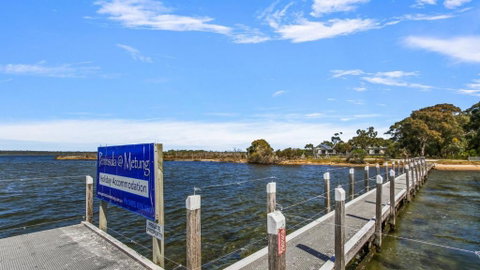Peninsula At Metung House - Access By Boat Only - Australian Directory 0