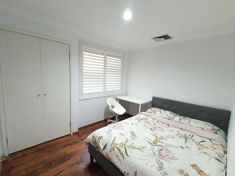 Peaceful Room In Modern And Spacious Baulkham Hills Home - BH2 - Australian Directory 1
