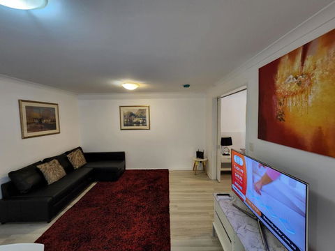 PERTH CBD APARTMENTS - Australian Directory 1