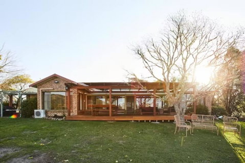 Peppercorns Riverside Farm Stay - Australian Directory 3