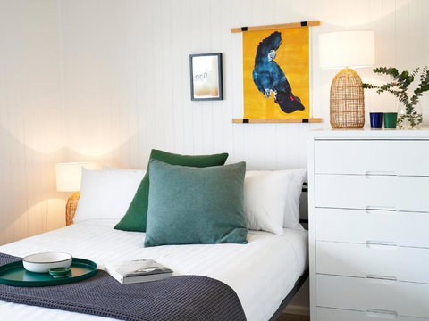 Peterborough House - Australian Directory 2