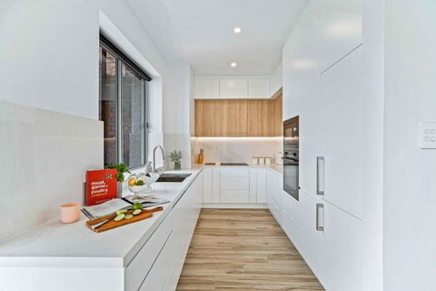 Phoenix At Palm View Collective - Australian Directory 1