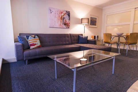 PI702 - Ideally Located Sydney CBD - Australian Directory 2