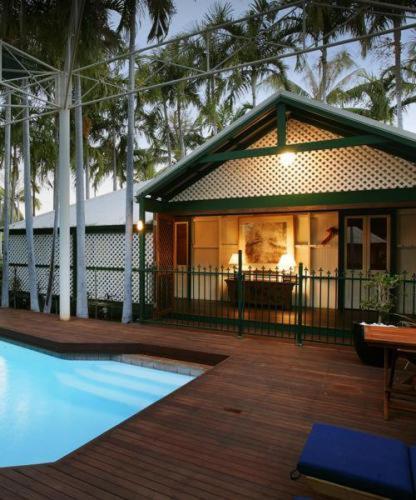 Pinctada McAlpine House - Australian Directory 0