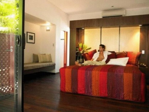 Pinctada McAlpine House - Australian Directory 2