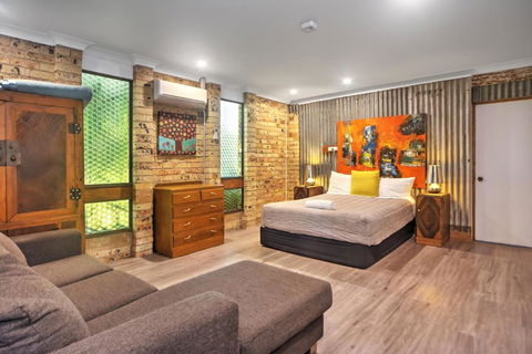 Pleasant Way River Lodge - Australian Directory 2