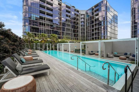 PM Residences - Modern Luxury 2BR Apt W Parking - Australian Directory 0