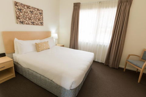 Pokolbin Village Estate - Australian Directory 3