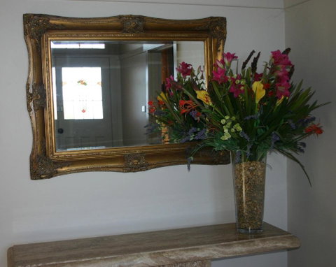 Primrose Cottage - Australian Directory 2