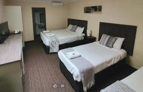 Prince Of Wales Hotel, Bunbury - Australian Directory 2