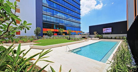 Private Bedroom & Bathroom In Shared Inner Brisbane Apartment - Australian Directory 1