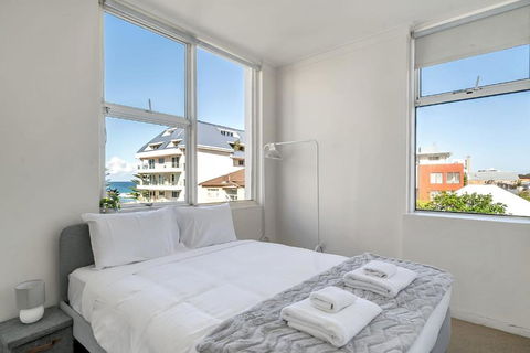 Quaint 1BD On The Doorstep Of Manly Beach - Australian Directory 1