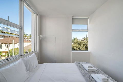 Quaint 1BD On The Doorstep Of Manly Beach - Australian Directory 3
