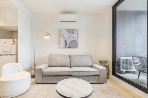 Quaint Stylish Hideout In Trendy South Melbourne - Australian Directory 1