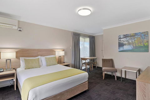 Quality Inn Carriage House - Australian Directory 0
