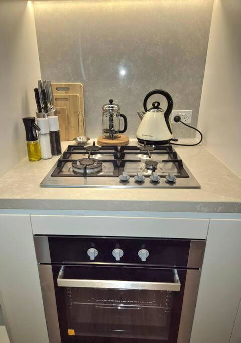 Radiance Residence RnR - Australian Directory 2